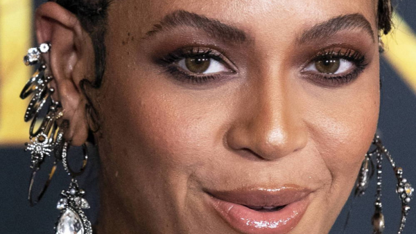 Beyonce wystąpiła w reklamie z diamentem wartym 30 mln dolarów