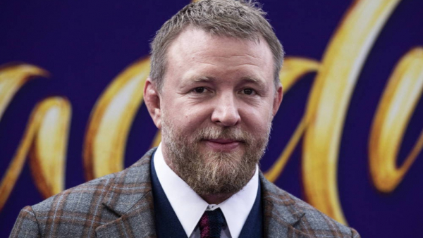 Guy Ritchie zrealizuje serialową wersję swojego ostatniego filmu „Dżentelmeni”