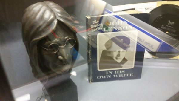 Elvis i John  - szorstka miłość