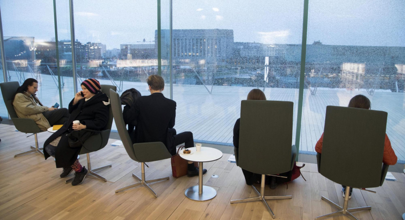 Nie chodzimy, tylko siedzimy...