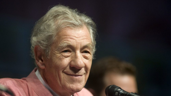 Odtwórca roli Gandalfa już zaszczepił się przeciw koronawirusowi