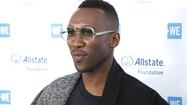 Mahershala Ali i Tom Hardy gwiazdami thrillera „77 Blackout”