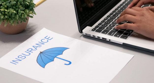 Najtańsze OC w 2026? Jak działa porównywarka ubezpieczeń OC i na co uważać?