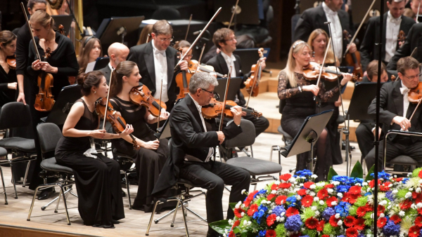310-letnie skrzypce zapomniane w pociągu wróciły do właściciela