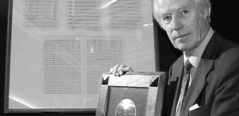George Martin nie żyje. Nazywano go piątym Beatlesem  