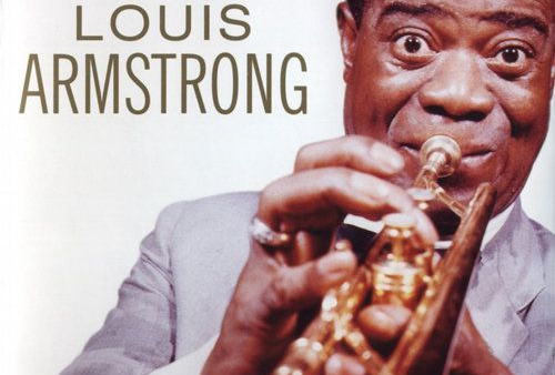 Rzeźba Louisa Armstronga stanie przed Filharmonią Częstochowską