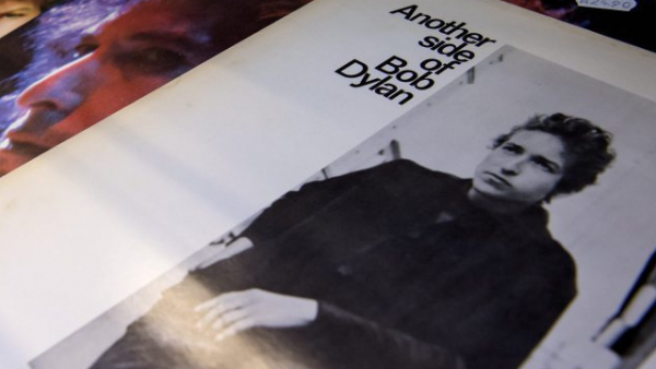 Bob Dylan sprzedał prawa do swoich 600 utworów firmie Universal Music Publishing