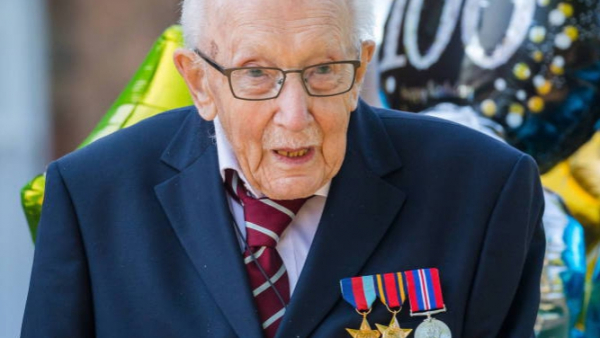 Powstanie film o stulatku, który zebrał 39 milionów funtów na walkę z koronawirusem