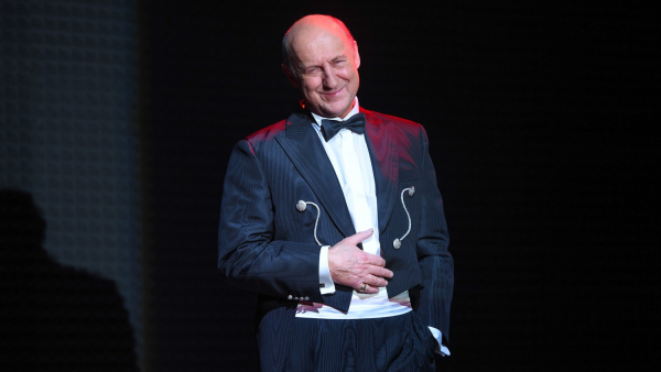 Z okazji 74. urodzin Piotra Fronczewskiego zdradzamy, jaki prezent mógłby go ucieszyć