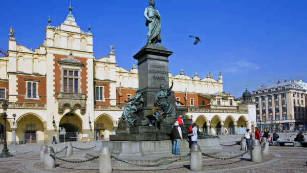 120 lat temu odsłonięto pomnik Mickiewicza w Krakowie