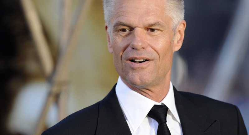 Harry Hamlin stracił szansę na rolę Indiany Jonesa, bo plotkował o Spielbergu