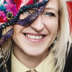 IX Katowicki Karnawał Komedii - dwanaście spektakli, w tym premiera