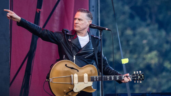 Bryan Adams – „fotograf dorabiający jako piosenkarz”