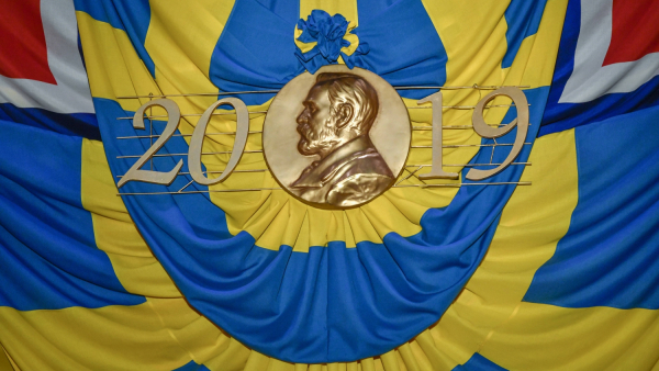 Laudacja na cześć Tokarczuk: sprintem przekracza społeczne i kulturowe granice