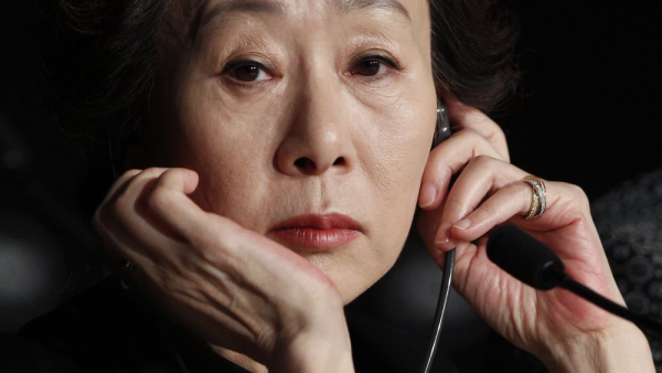 Bliscy nominowanej do Oscara koreańskiej aktorki boją się, że w Stanach ktoś ją skrzywdzi