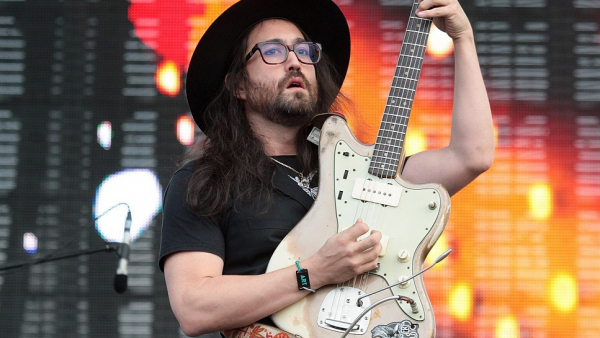 "Beautiful Boy" skończył 43 lata