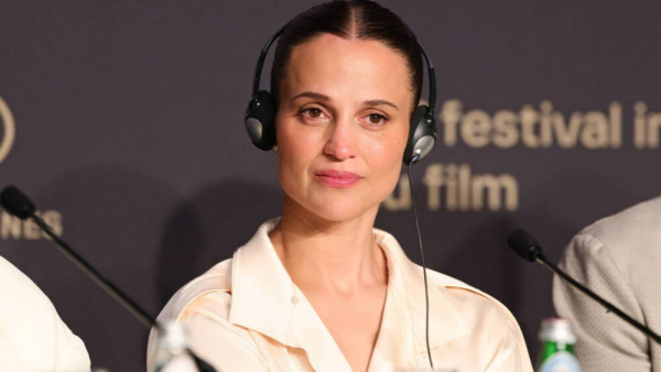 Alicia Vikander w adaptacji kolejnej powieści autora „Tamtych dni, tamtych nocy"