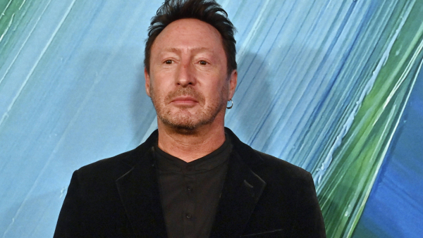 Syn Johna Lennona nie jest już Johnem Lennonem