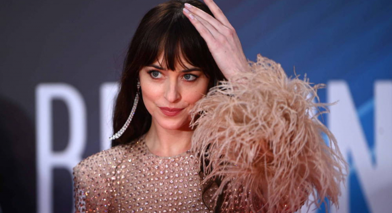 Dakota Johnson oskarża Hitchcocka. Miał zrujnować karierę jej babci: „Hitchock był tyranem”