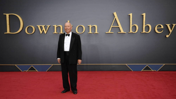 Julian Fellowes zapowiada, że film „Downton Abbey: Nowa epoka” może być końcem tej serii