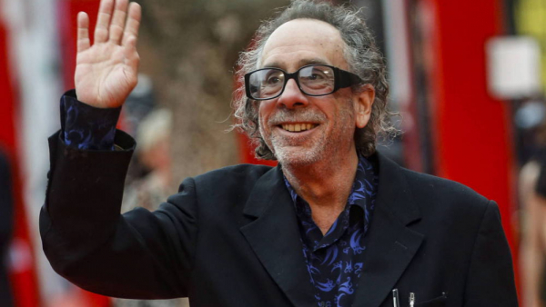 Tim Burton chciał nakręcić krwawy film o dinozaurach, ale plany zepsuł mu Spielberg