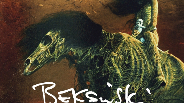 Tłumy na wystawach Beksińskiego w Nowohuckim Centrum Kultury