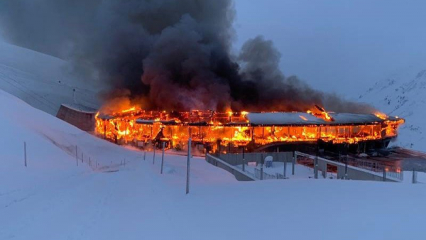 W Alpach spłonęło kultowe muzeum motoryzacji