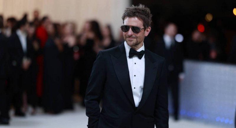 Bradley Cooper zabrania aktorom korzystać z krzeseł na planie swoich filmów