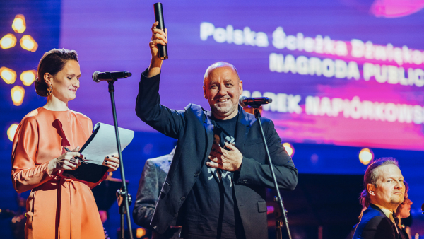 Nagrody Polska Ścieżka Dźwiękowa Roku 2022 rozdane!  Paweł Mykietyn i Marek Napiórkowski uhonorowani na Festiwalu Muzyki Filmowej w Krakowie