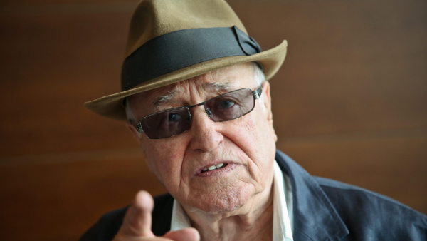 Nowicki zagrał zamiast Wałęsy