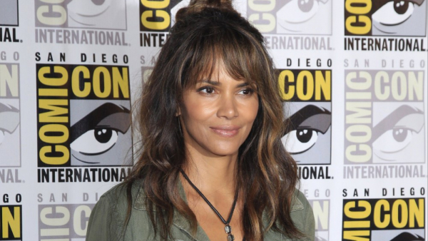Halle Berry wymyśliła własną maseczkę do twarzy. I zdradziła, jak ją zrobić