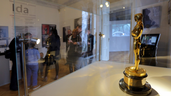 Statuetki Oscarów polskich filmowców na wystawie w Muzeum Kinematografii