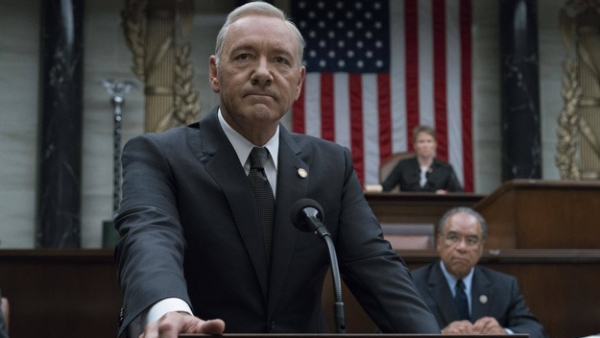 Oskarżony o molestowanie i wycięty z serialu. Gwiazdor "House of Cards" musi zapłacić milionowe odszkodowanie