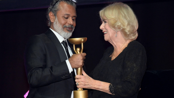 Pisarz ze Sri Lanki Shehan Karunatilaka laureatem nagrody Bookera