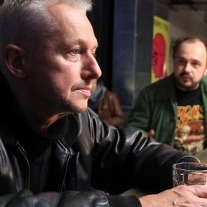 BEZDECH: GWIAZDY KINA W TEATRZE - TEATR W KINIE