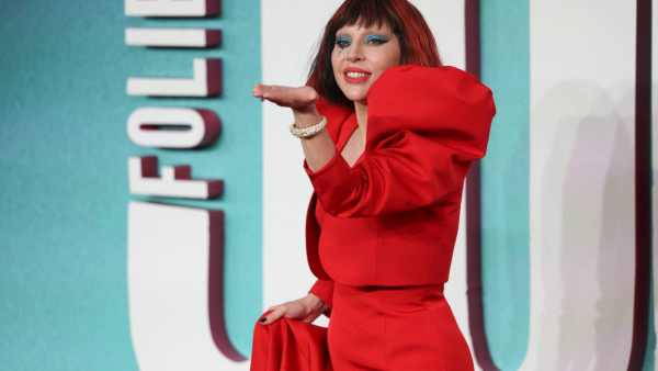 Zapowiedzią płyty „Harlequin” Lady Gaga zaskoczyła polskich fanów i Muzeum Narodowe w Warszawie