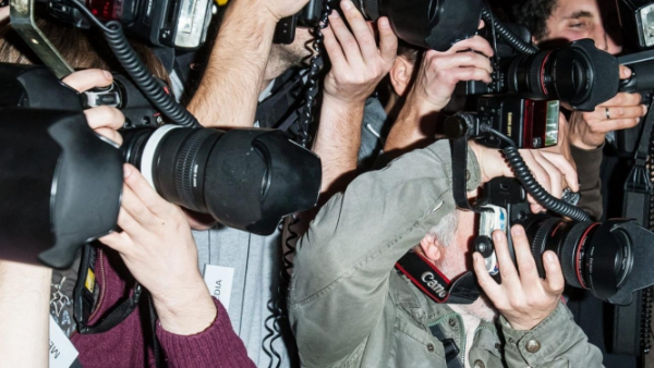 Linda w pantoflach, czyli o początku rynku paparazzi w Polsce