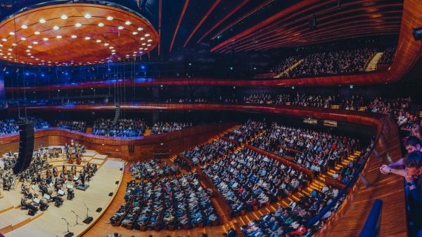 Przeczytaj relację z koncertu FMF w NOSPR