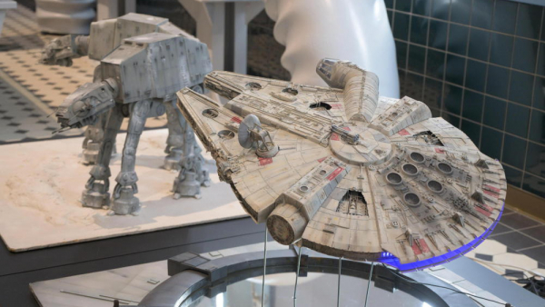 "Gwiezdne wojny"- podróż do świata kina na wystawie w Łodzi