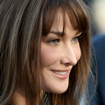 Carla Bruni i Nicolas Sarkozy na festiwalowych ekranach w Cannes