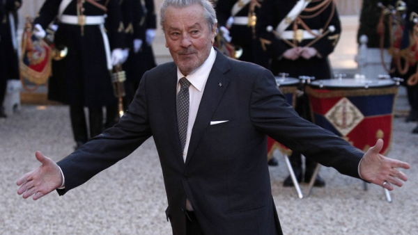 Alain Delon otrzyma Honorową Złotą Palmę w Cannes