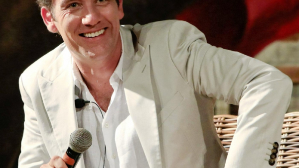 Co Clive'a Owena łączy z Jerzym Dudkiem?