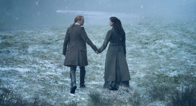Autorka „Outlandera" zaprzeczyła jednej z teorii dotyczącej serii. Jaki los czeka Jamiego i Claire?