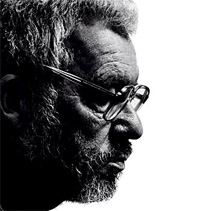 Policja przekazała Fundacji Nowosielskich odzyskane obrazy