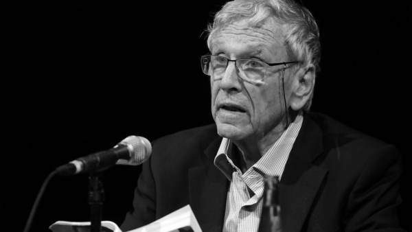 Amos Oz nie żyje