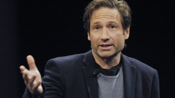David Duchovny wyreżyseruje ekranizację swojej książki. Napisze też scenariusz i zagra główną rolę