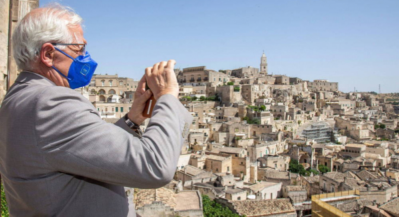 Włoskie miasto, w którym kręcono Bonda, liczy na wzrost liczby turystów