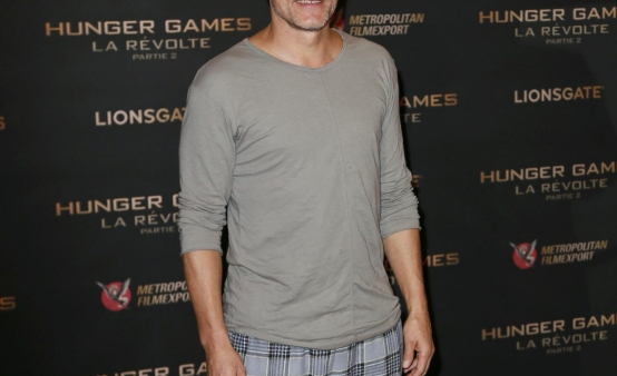 Woody Harrelson na premierze filmu w... piżamie