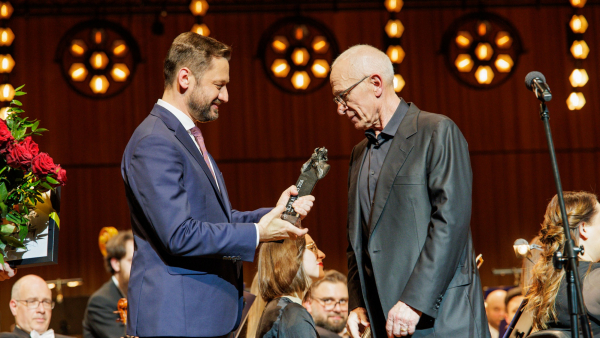 „I will never forget about Poland” – wyznał James Newton Howard zaraz po odebraniu Nagrody Kilara!