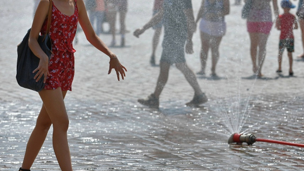 10 trików na przetrwanie upałów